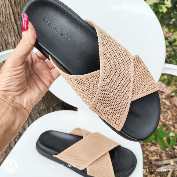 ANEW ANOTHERSOLE SZ 41 9 1/2 TAULE MARSHMELLOW SANDALS SLIDES NWOB - Picture 6 of 14